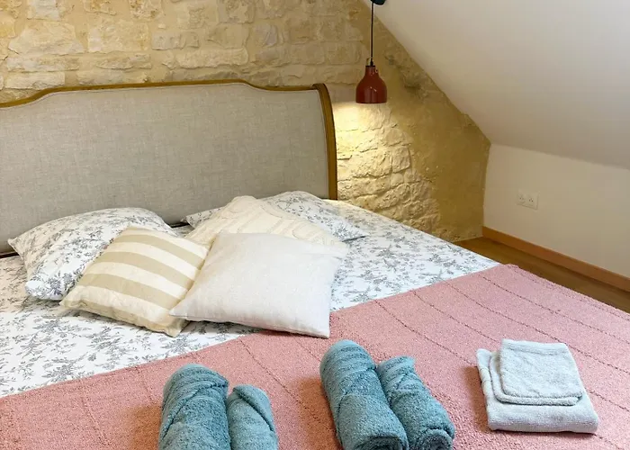 Jolie Maison En Pierre 2 Entre Rocamadour Et Sarlat Casa vacanze